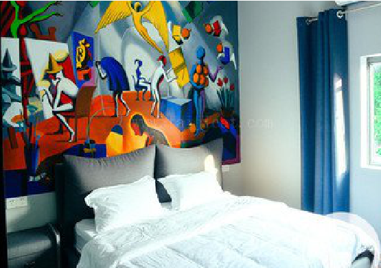 富民对于酒店的墙体彩绘而言更注重哪些方面？